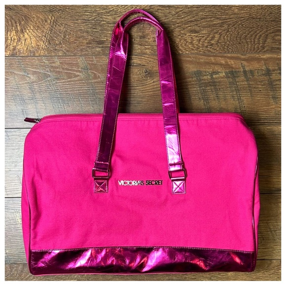 Victoria’s Secret Getaway XL Bag - Picture 3 of 10